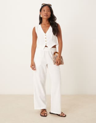 Vila Petite Linen Touch Cropped Tailored Vest