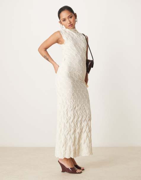 VILA Petite - Maxi-jurk van jersey met textuur in crème - view 1