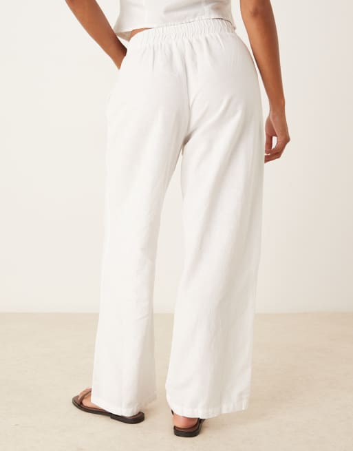 VILA Petite - Pantalon d'ensemble ample habillé en aspect lin - Blanc, 4 de 5