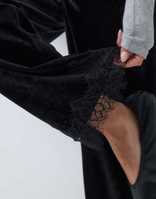 Vila Petite pantalon en velours noir à bordure en dentelle, coupe large, 3 de 5