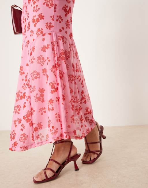 VILA Petite - Pink cami-maxikjole med firkantet hals og blomsterprint i mesh, 3 af 4
