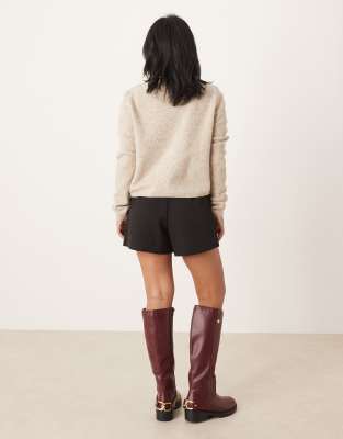 Vila Petite Pleat Front Mini Skort In Black