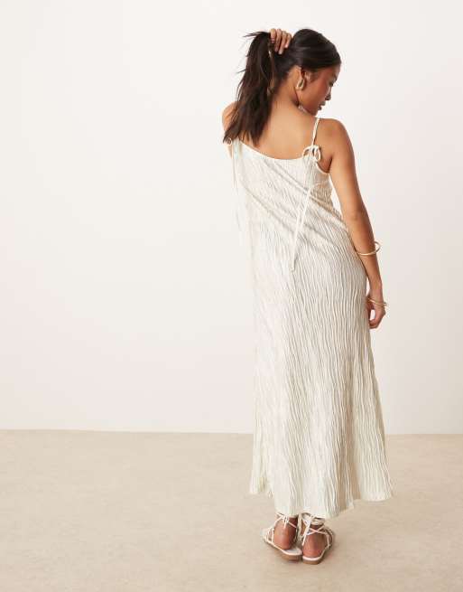VILA Petite plisse cami maxi slip dress in pale silt green tie dye | ASOS