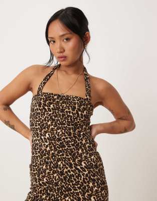 Vila Petite slinky jersey halter neck top co-ord in leopard print-Multi