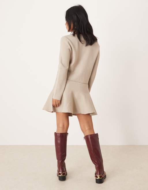 Vila Petite structured knit mini skirt in natural melange (part of a set), 2 of 5