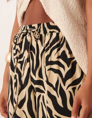 Vila Petite Zebra Print Wide Leg Pants