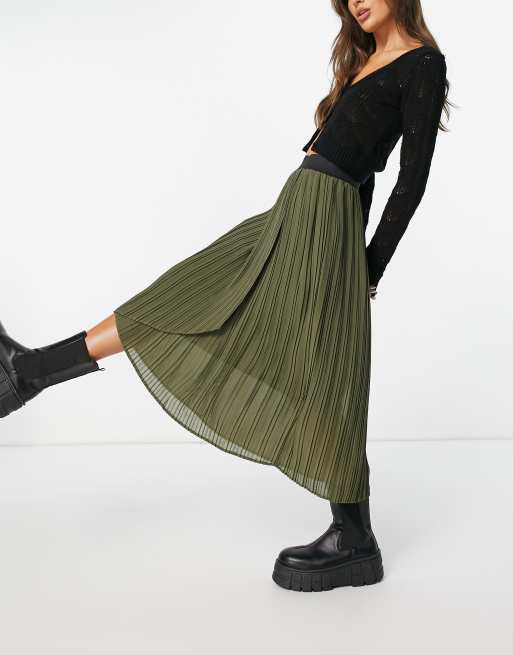 Vila pleated midi skirt in green