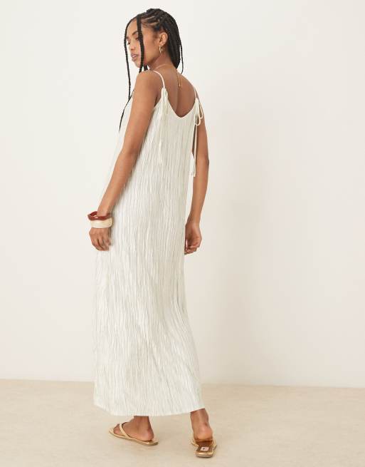 Vila plisse cami maxi slip dress in pale silt green tie dye, 3 of 4