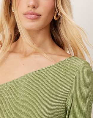 Vila Plisse One Shoulder Long Sleeve Maxi Dress In Green