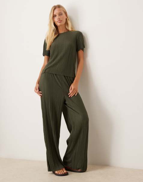 Vila plisse t-shirt and wide leg trousers set in deep khaki - view 1