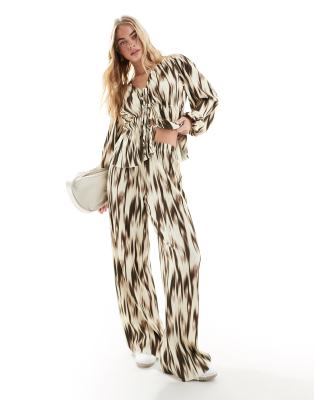 plisse wide leg pants in brown and cream abstract print - part of a set-Multi