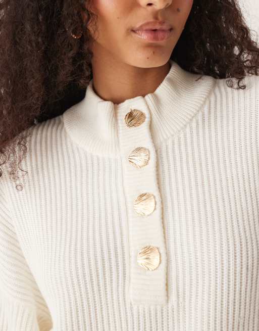 Vila premium ribbed knit jumper with hammered gold buttons in