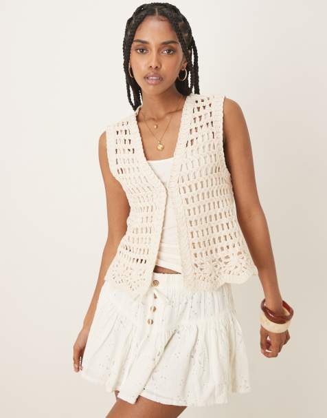 Vila premium floral hem crochet detail waistcoat in birch cream