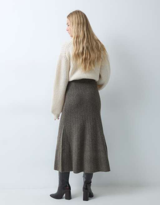 Vila rib knitted a-line maxi skirt co-ord in light brown, 2 of 5