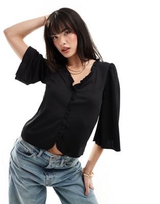 Vila Ribbed T-shirt With Bell Sleeve In Black-white