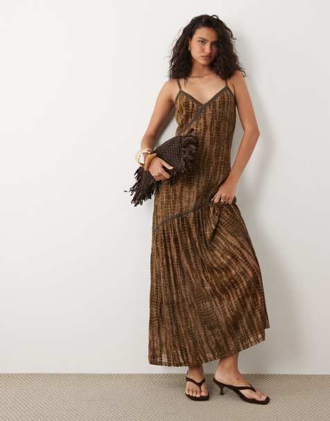 Vila - Robe caraco longue en jacquard avec bords contrastants - Marron - view 1