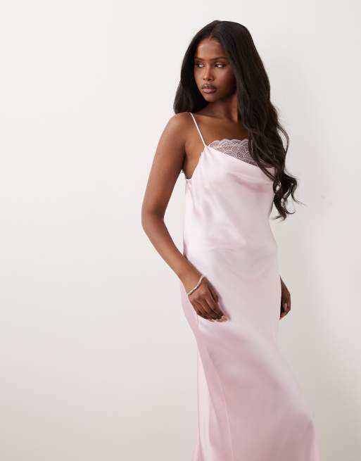 Vila - Robe caraco longue en satin à col bénitier et empiècement en dentelle - Rose fleur de cerisier, 2 de 4