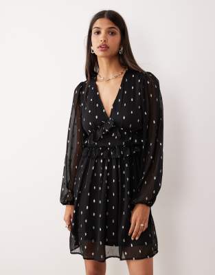 Vila - Robe courte à col V - Noir et argent métallisé | ASOS