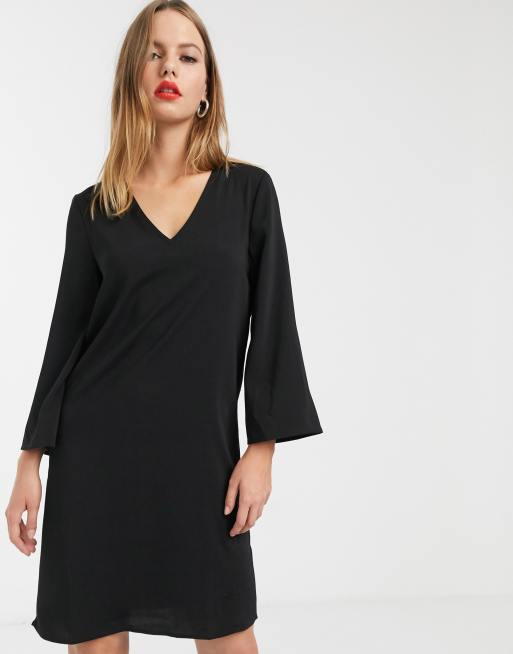 Vila Robe droite col V Noir ASOS