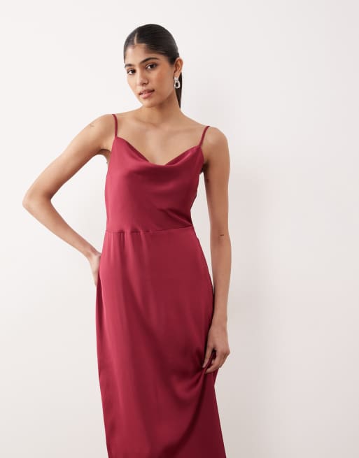 VILA - Robe longue à fines bretelles et col bénitier en satin - Bordeaux, 3 de 4