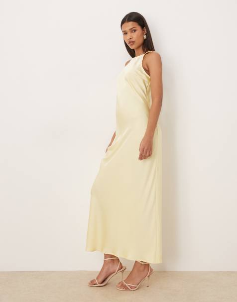 Vila - Robe longue en satin à dos nageur - Jaune pastel - view 1