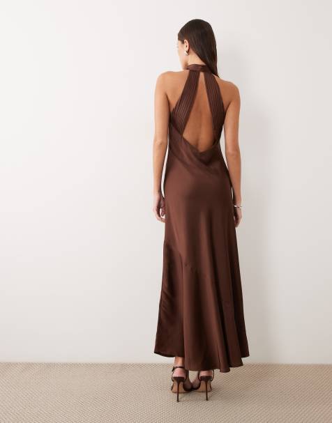 VILA - Robe longue en satin à encolure licou et dos nu - Marron chocolat - view 1