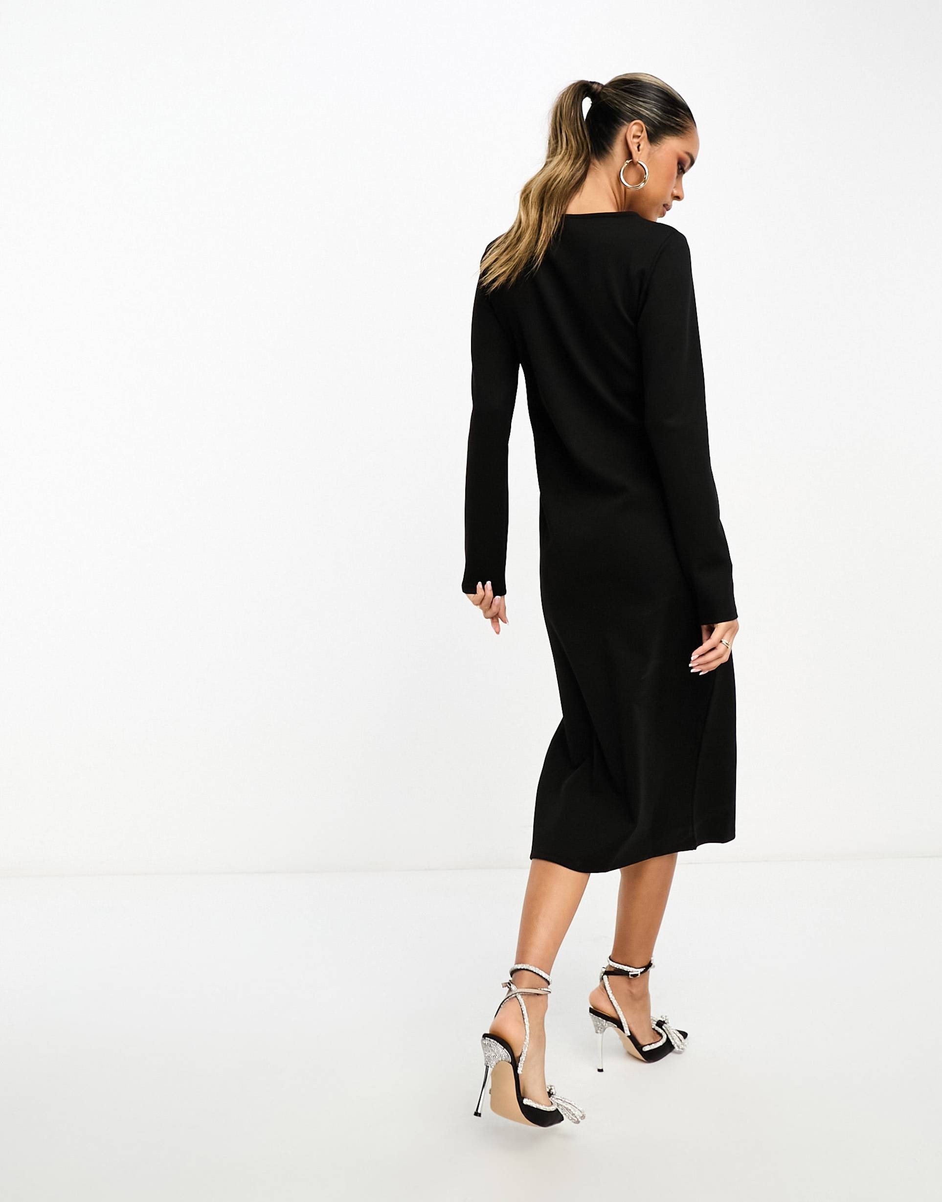 vila round neck jersey midi sweater dress in black