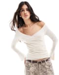 [Vila] Vila ruched side long sleeve top with fluted cuff in cream-White 2XL Birch