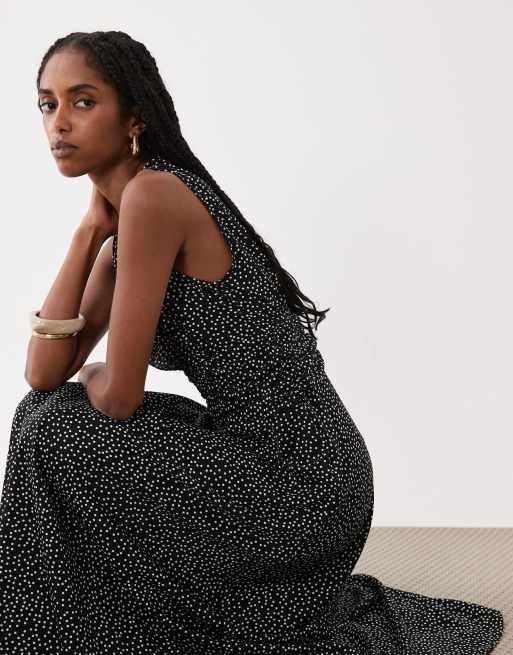 VILA ruched waist deep v neck maxi dress in black and white polka dot, 3 of 4