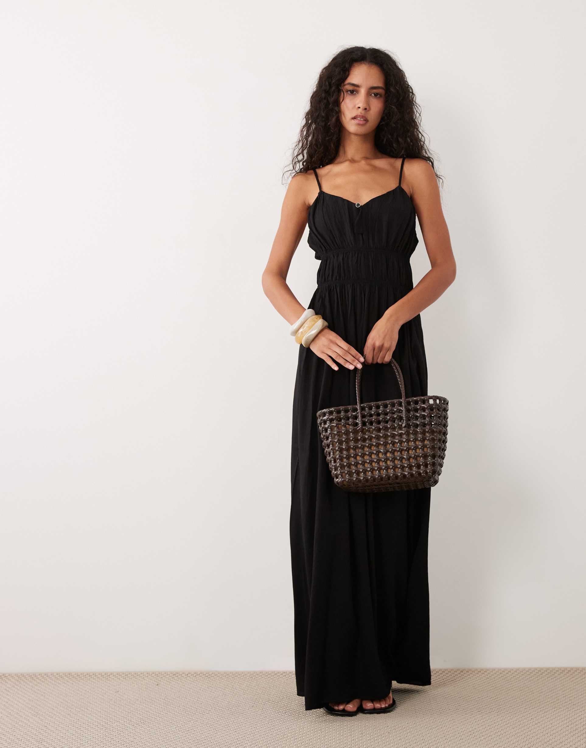 vila ruched woven cami maxi dress in black