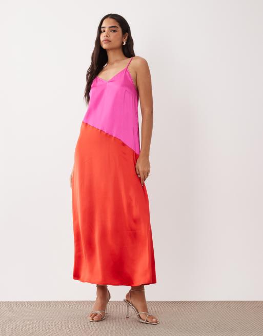 VILA - Satijnen maxi cami-jurk in roze met rood contrast, 2 van 4