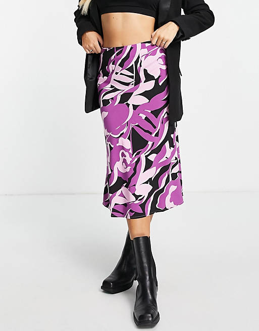 Women Vila satin bias cut midi skirt in purple print 