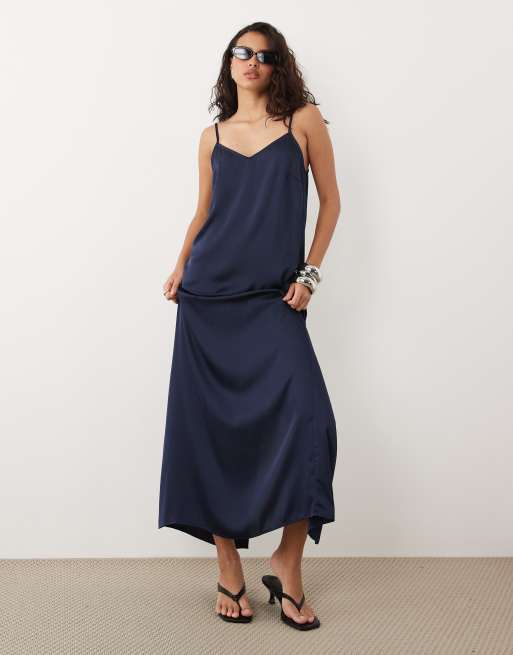 Vila satin cami maxi dress in navy, 2 of 4