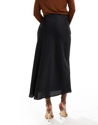 Vila satin maxi skirt in black