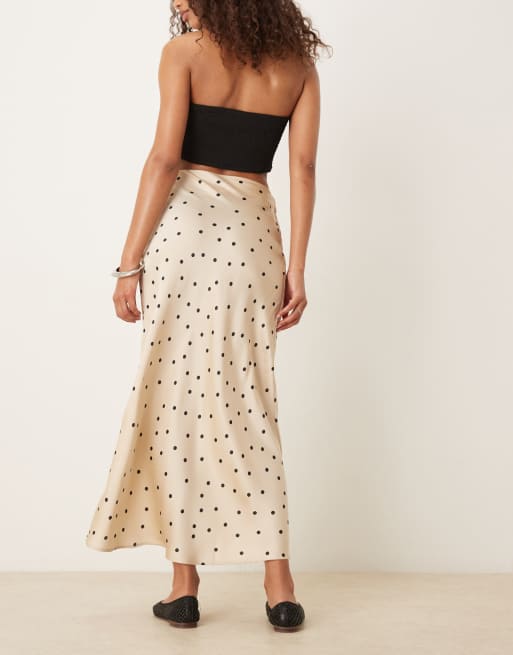 Vila satin maxi skirt in champagne spot, 4 of 5