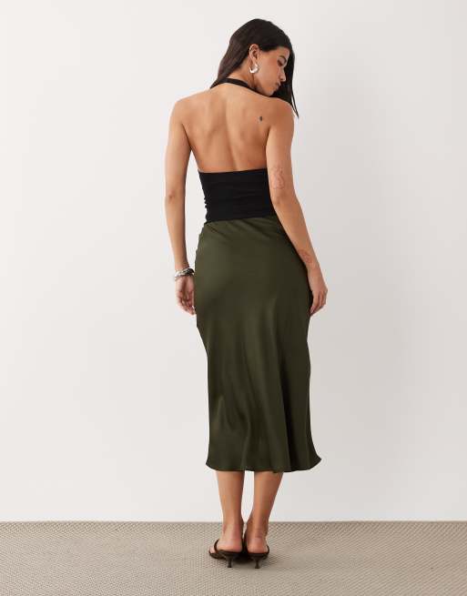 Vila satin maxi skirt in forest green, 5 of 5