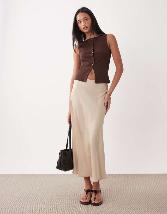 スカート MISTREASS Polo Set Flare Skirt Beige Vila satin maxi skirt in sand | ASOS