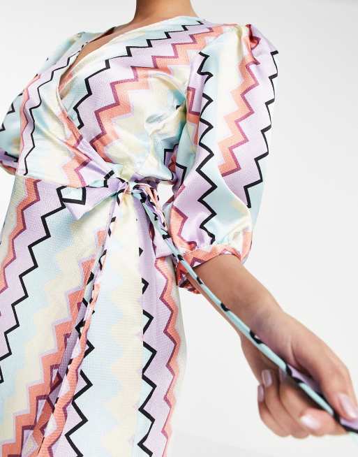 Vila satin wrap maxi dress in zig zag multi print - MULTI, 2 of 4