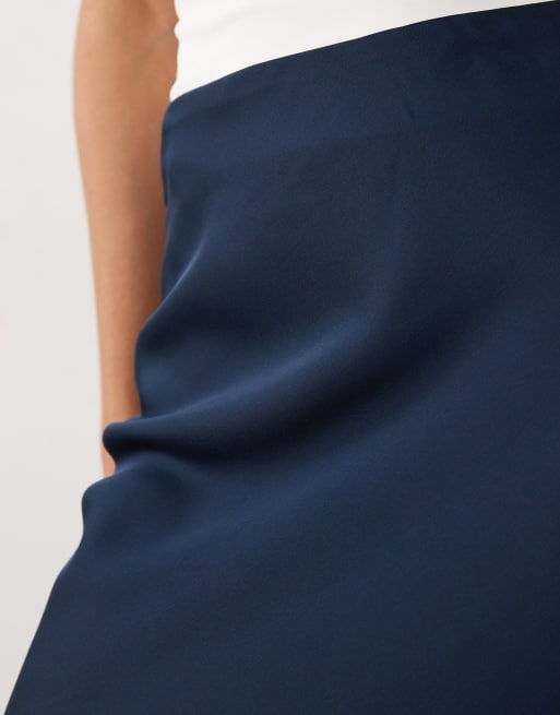 VILA – Satynowa spódnica maxi w granatowym kolorze, 5 z 5