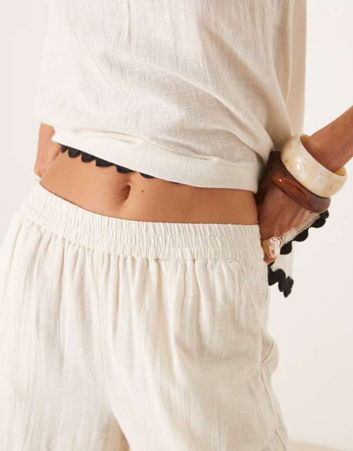 VILA scallop trim cotton shorts in cream (Part of a set) , 2 of 5