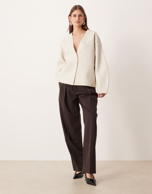 Vila – Schlichte, leichte Jacke in superhellem, meliertem Naturton mit kurzem Schnitt, 4 von 4