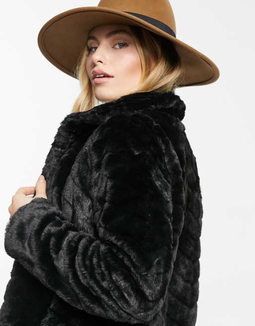 Vila – Schwarzer Mantel aus Kunstpelz, 3 von 4