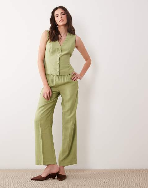 VILA - Set van elegant gilet met gestrikte voorkant en broek met halfhoge taille in saliegroen - view 1