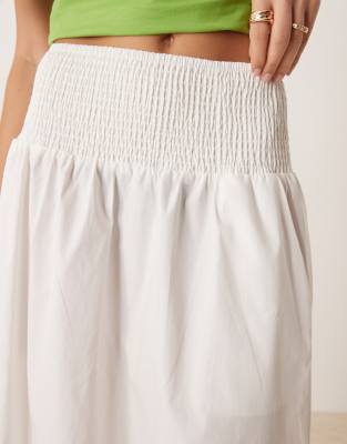 Vila Shirred Waistband Poplin Boho Skirt In White