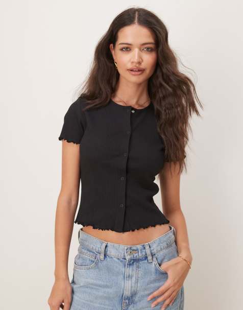 Vila short sleeve lettuce edge t-shirt with snaps front in black - view 1