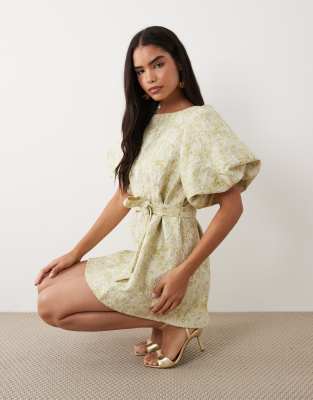 Vila Short Sleeve Tapestry Floral Jacquard Mini Dress In Green