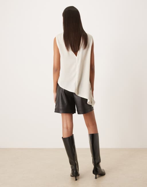 Vila - Short taille haute aspect cuir - Noir, 4 de 5