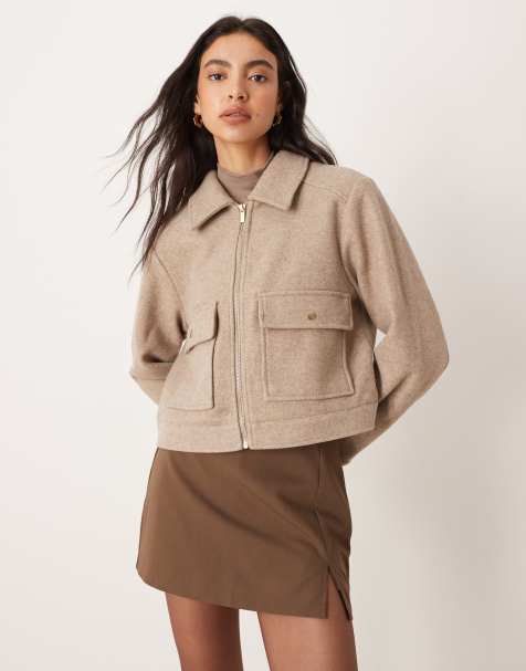 Vila short wool jacket with exaggerated pockets in light brown - view 1
