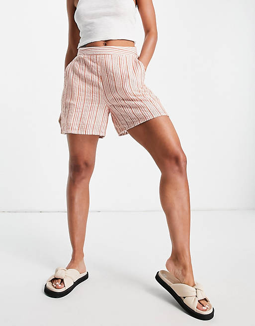 Vila shorts co-ord with in pink stripe