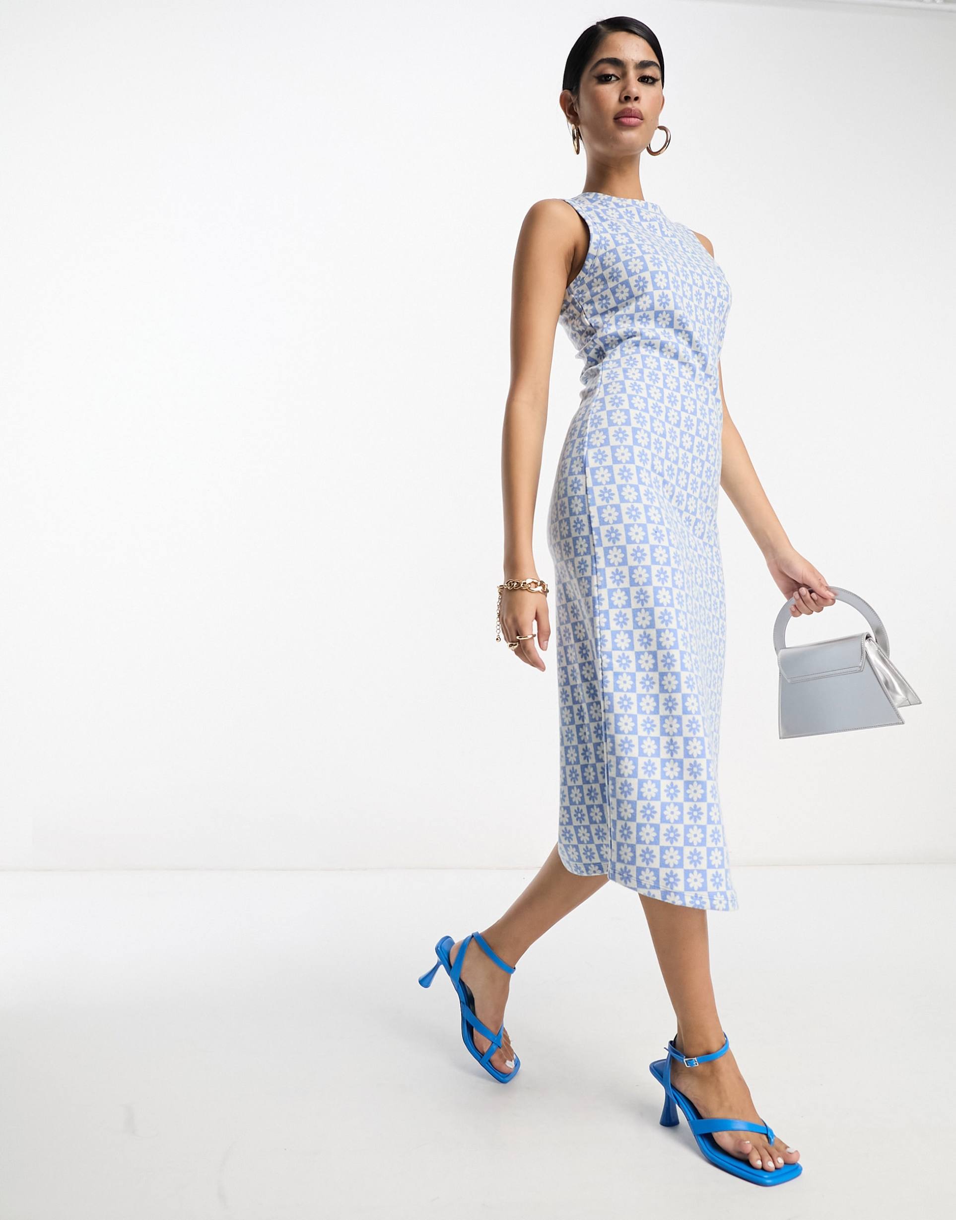 vila sleeveless midi dress in blue checkerboard floral